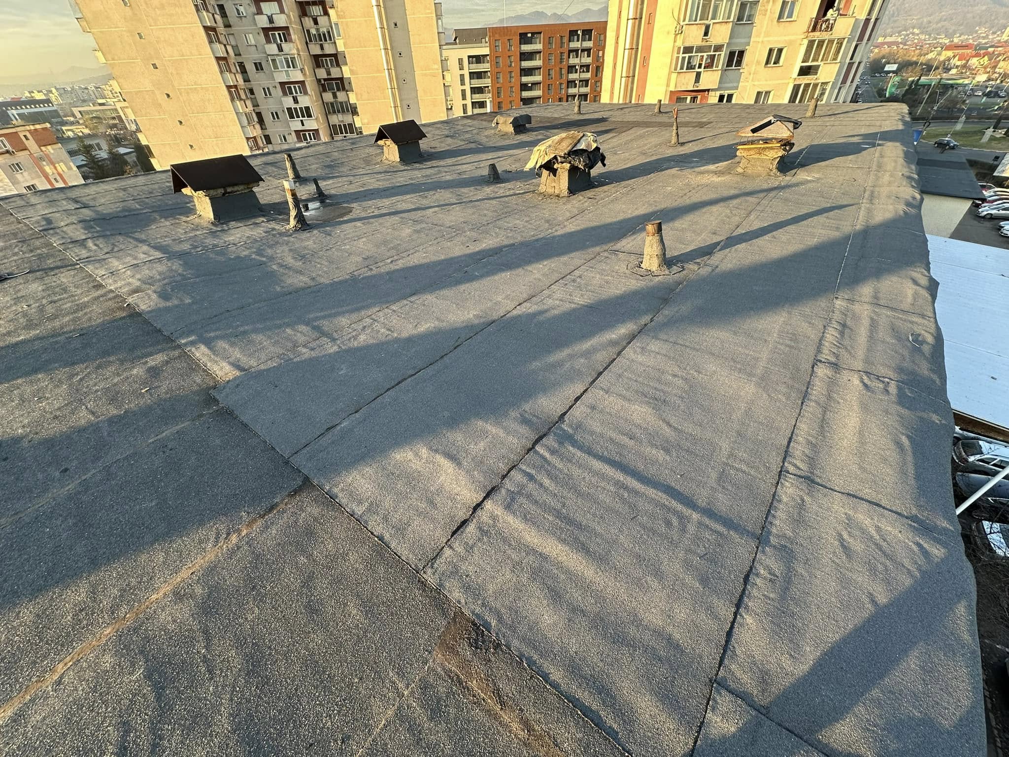 Terasă necirculabilă — hidroizolație cu membrană bituminoasă